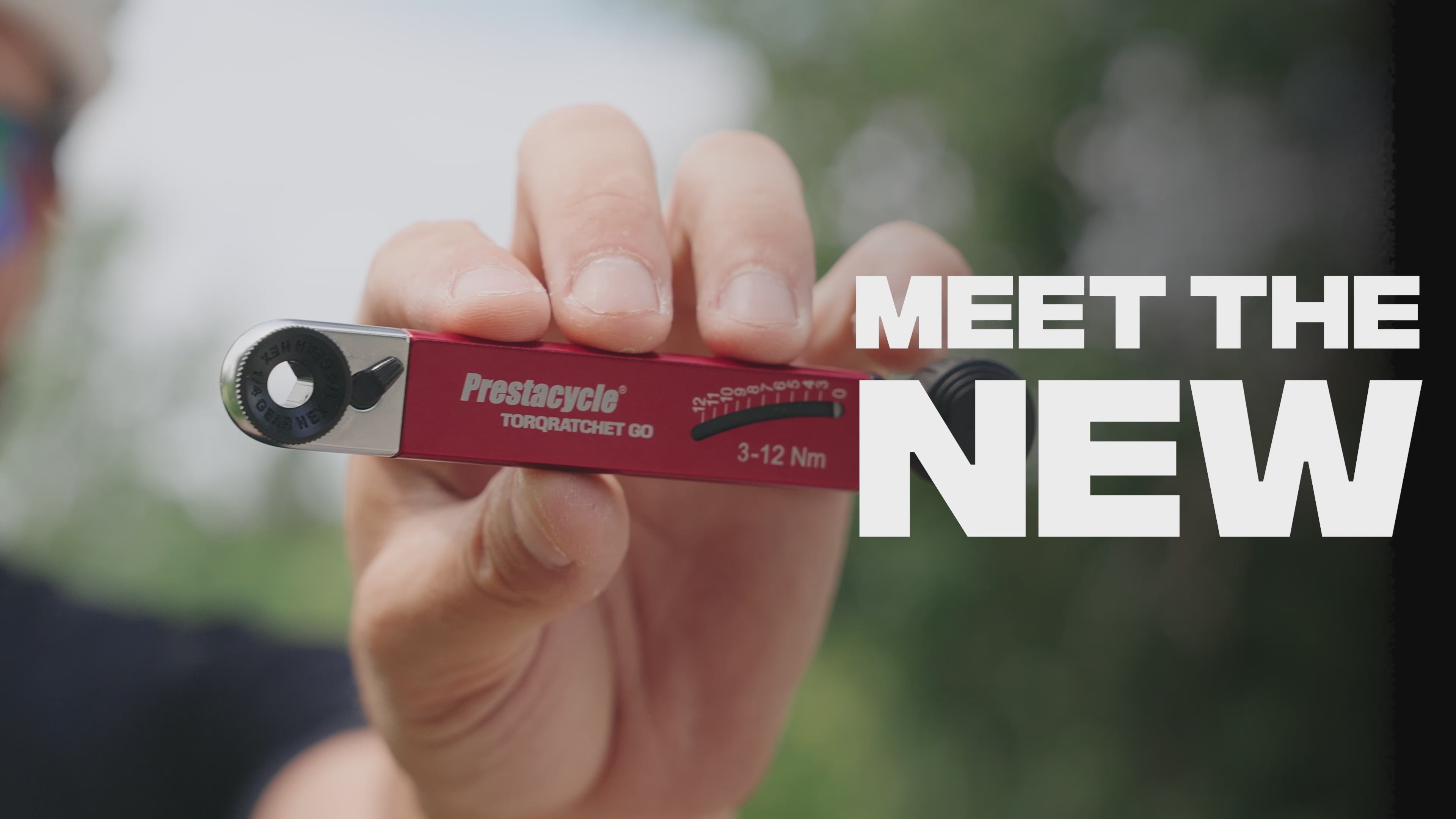 torqratchet go lite 3-12nm beam gauge torque wrench, compact multitool for cyclists and home mechanics